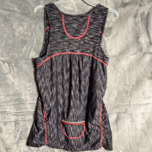 Athleta breathe active ruched tank women’s athleta tank size medium zip‎ pocket - Picture 4 of 8